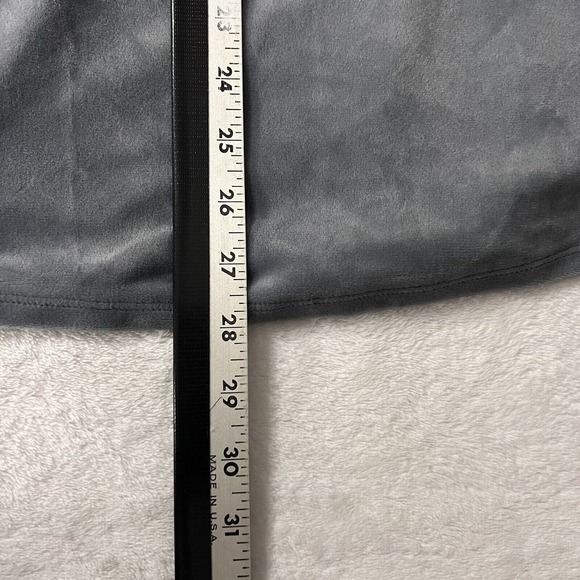 Isabel Maternity Shirt Womens Large Grey Velour Long Sleeve V-Neck Side Ruch - Picture 8 of 9